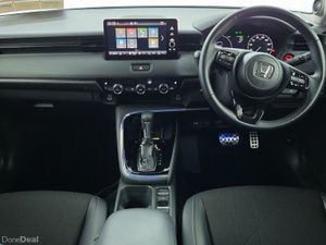 Honda Vezel HEV Z **TOP SPEC WITH MASSIVE SPEC** - Image 4