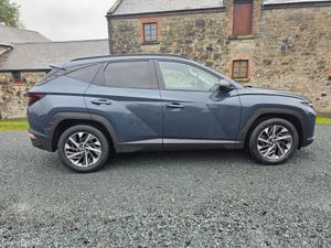 Hyundai Tucson executive ( NCT and TAX ) - Image 4