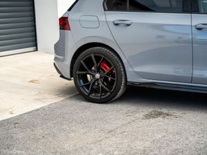 Volkswagen Golf Kitted Golf in Moonstone grey - Image 4
