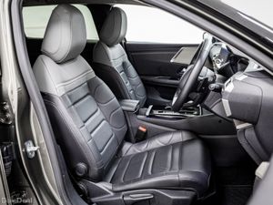 Citroen C5 X Flair 1.6 PHEV Auto 225HP - Image 3