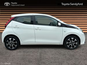 Toyota Aygo 1.0 X-PLAY S-PHONE // REAR CAMERA // B - Image 3