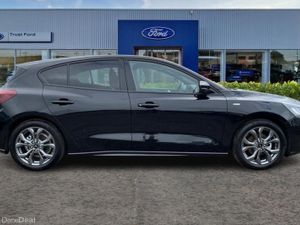 Ford Focus 1.0 EcoBoost Hybrid mHEV ST-Line 5dr - - Image 3
