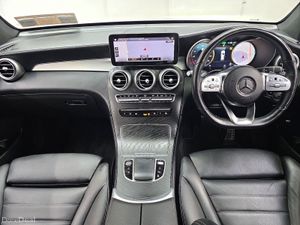 Mercedes-Benz GLC 300de AMG Line Premium 4matic - Image 4