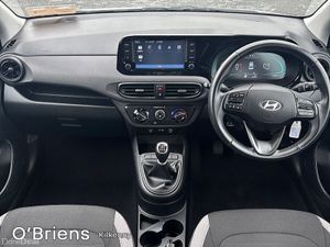 Hyundai i10 CLASSIC 1.0 PRISTINE CONDITION 1 OWNER - Image 2