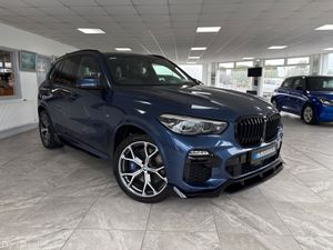 2021 BMW X5 M-Sport X-Drive Hybrid - Image 3