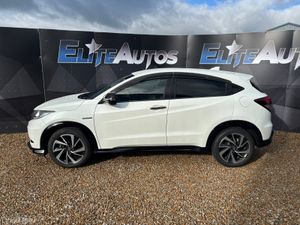 Honda Vezel RS Self Charging Hybrid 2016 - Image 3