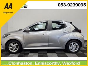 Toyota Yaris 2023 1.5 HYBRID LUNA AUTOMATIC - Image 3