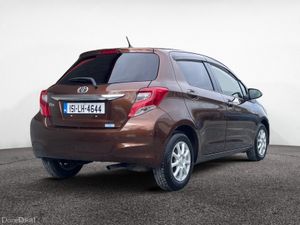 Toyota Vitz 2015 **UPGRADED INFOTAINMENT SYSTEM** - Image 3