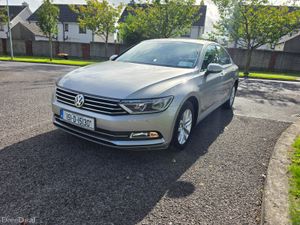 Volkswagen Passat 1.6 diesel ...only 141kilometers - Image 2