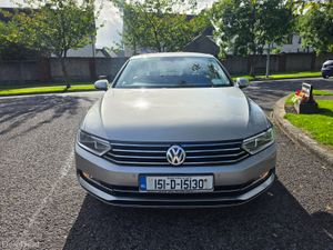 Volkswagen Passat 1.6 diesel ...only 141kilometers - Image 3