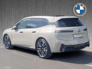 BMW iX xDrive45 M Sport - Image 3