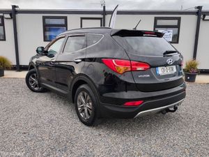 Hyundai Santa Fe 7 SEATER 2WD COMFORT 4DR - Image 4