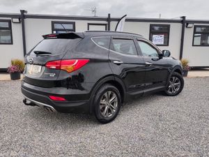 Hyundai Santa Fe 7 SEATER 2WD COMFORT 4DR - Image 2