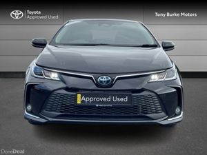 Toyota Corolla Saloon - LUNASPORT Edition - 1.8 Hy - Image 4