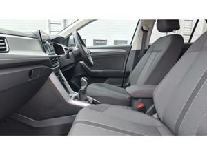 Volkswagen T-Roc SPECIAL EDITION 75 - VERY LOW MIL - Image 4