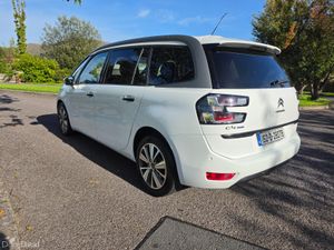 Citroen C4 grand picasso automatic !!!7 seats - Image 3