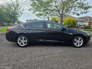 Vauxhall Insignia 1.6 diesel ( NCT and TAX ) - Image 4