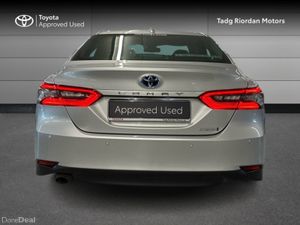Toyota Camry PLATINUM EDITION - Image 4