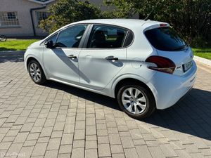 2016 Peugeot 208 *low kms new nct* - Image 4
