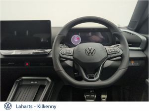 Volkswagen T-Roc R-LINE 1.5TSI 150HP MHEV - Image 4