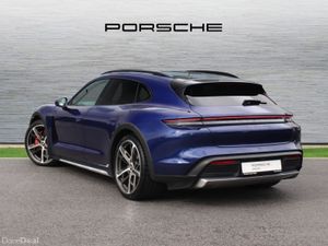 Porsche Taycan 4S Cross Turismo - Image 3