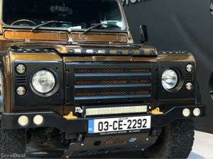 LAND ROVER DEFENDER 90 HARD TOP 2.5 - Image 4