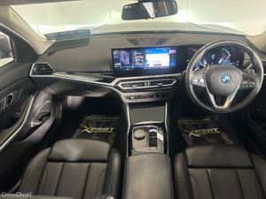 BMW 3-Series 330e Sport 4DR AUTO - Image 4