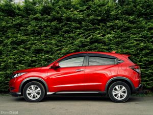 Honda Vezel Hybrid 2018 | Ultra Low Mileage - Image 2