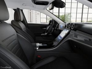Mercedes-Benz C-Class C 200d AMG LINE PLUS EDITION - Image 4