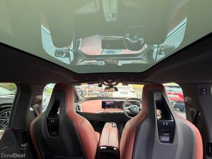 IX M50e - Fully Loaded - Long range 111kwh - Image 2