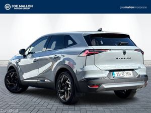 Renault Symbioz E-Tech HEV 145 Techno Esprit Alpin - Image 3