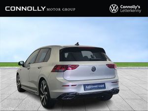 Volkswagen Golf 1.5 TSI 130HP R-Line - Image 4
