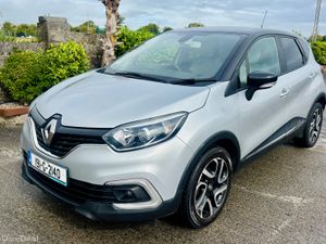 2019 Renault Captur ICONIC 1.5 Diesel - Image 3