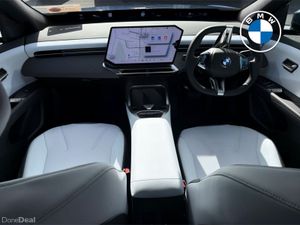 BMW iX3 50 xDrive - Image 4
