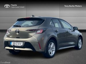 Toyota Corolla Hatch - Luna Edition - 1.2 T Petrol - Image 2