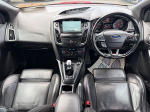 2017 FORD FOCUS ST-3 2.0 TDCi 185PS — €13,950 - Image 2