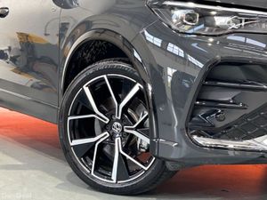 Volkswagen Tiguan R-LINE TSI DSG#30 - Image 2