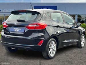 Ford Fiesta 1.1 Zetec Navigation 5dr - Image 4