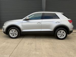 Volkswagen T-Roc LIFE 1.0 TSI MANUAL 110HP  * REVE - Image 4