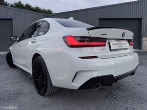 BMW 330e G20 221’ M SPORT Xdrive PHEV VERY LOW KM - Image 3