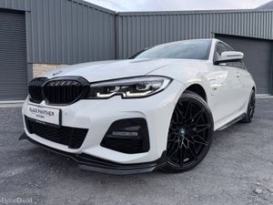BMW 330e G20 221’ M SPORT Xdrive PHEV VERY LOW KM - Image 2