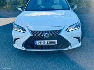 LEXUS ES300h - PREMIUM SPEC - TILT SUNROOF - 66k - Image 2