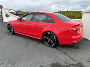 Audi A4 2.0 TDI S Line - Image 2