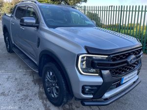 Ford Ranger 242 Wildtrak D-Cab Auto As new! Low Km - Image 3
