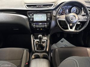Nissan Qashqai 1.3 PET SE - Image 2