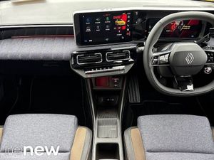 Renault 5 E-Tech TECHNO 52KW 150 BHP AUTO 5DR *IN - Image 2