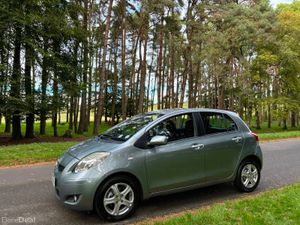 Toyota Yaris 2010 1.0 - Image 3