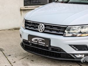 2018 VOLKSWAGEN TIGUAN PAN ROOF COMFORTLINE - Image 2