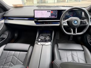 BMW 5-Series 530e M Sport Saloon - Image 4