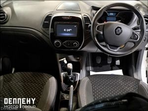 Renault Captur Tce 90 DYNAMIQUE NAV, €47.77 P/W - Image 3